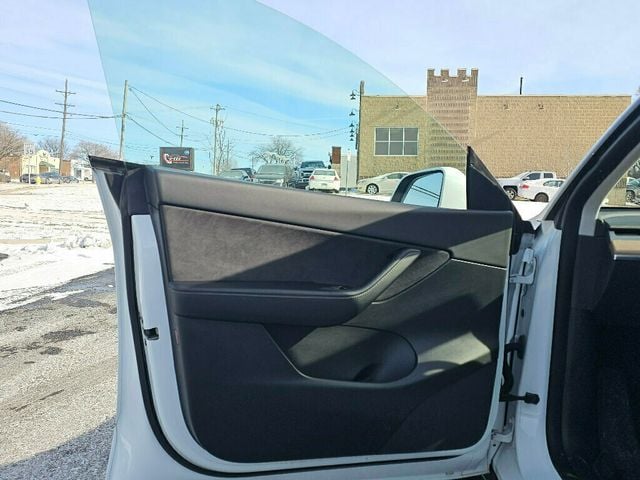 2022 Tesla Model Y Long Range AWD - 22973162 - 20