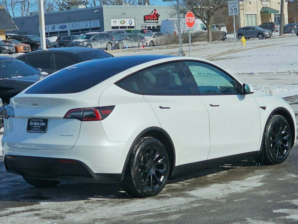 2022 Tesla Model Y Long Range AWD - 22973162 - 8