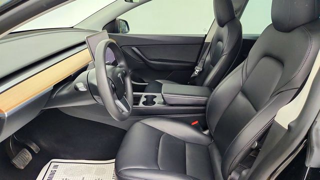 2022 Tesla Model Y Long Range AWD w/ 20'' Induction Wheels & Acceleration Boost - 23073885 - 24