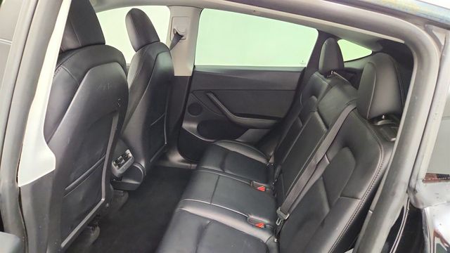 2022 Tesla Model Y Long Range AWD w/ 20'' Induction Wheels & Acceleration Boost - 23073885 - 25
