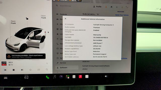 2022 Tesla Model Y Long Range AWD w/ 20'' Wheels + Black & White Interior - 23051556 - 14