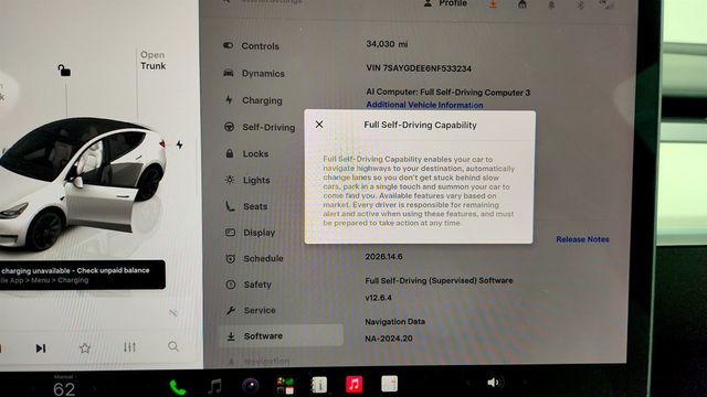 2022 Tesla Model Y Long Range AWD w/ 20'' Wheels + Black & White Interior - 23051556 - 15