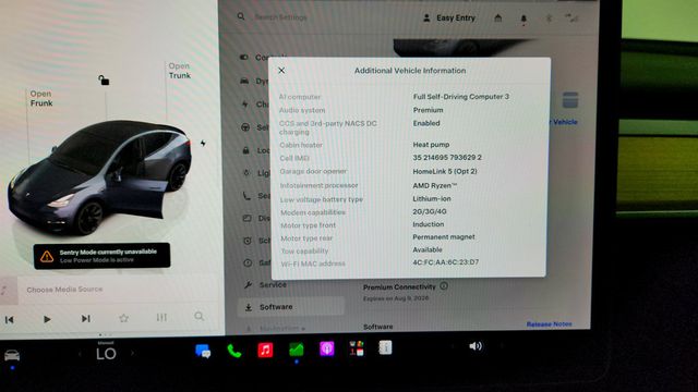 2022 Tesla Model Y Long Range AWD w/ 7 Seat Int., 20'' Wheels & Acceleration Boost - 23029493 - 13