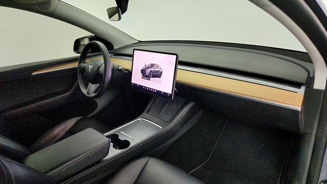 2022 Tesla Model Y Long Range AWD w/ 7 Seat Int., 20'' Wheels & Acceleration Boost - 23029493 - 28