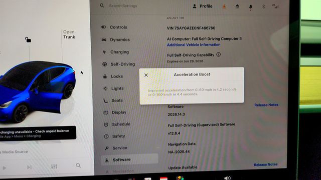 2022 Tesla Model Y Long Range AWD w/ 7-Seat Int, Acceleration Boost & Inductions - 23040113 - 17