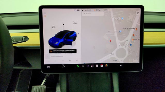 2022 Tesla Model Y Long Range AWD w/ 7-Seat Int, Acceleration Boost & Inductions - 23040113 - 23