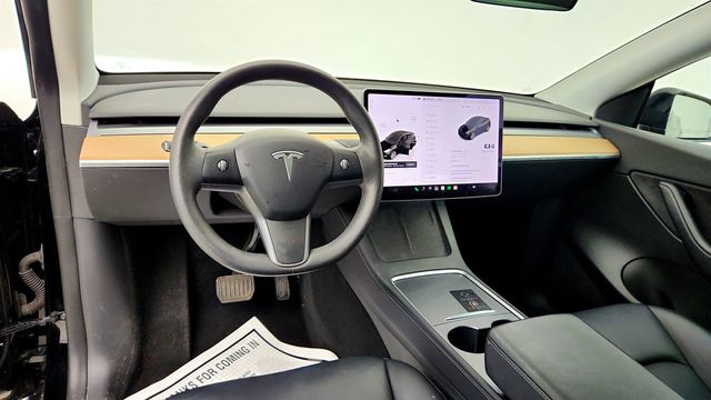 2022 Tesla Model Y Long Range AWD w/ Acceleration Boost - 23054801 - 10