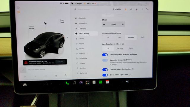 2022 Tesla Model Y Long Range AWD w/ Acceleration Boost - 23054801 - 18
