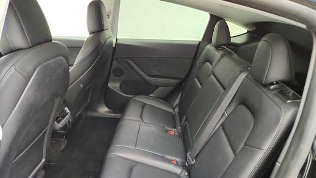 2022 Tesla Model Y Long Range AWD w/ Acceleration Boost - 23054801 - 22