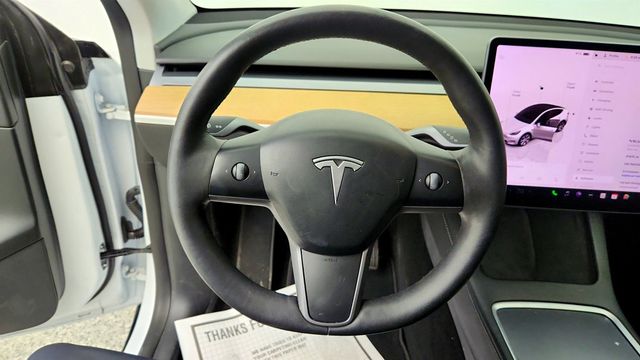 2022 Tesla Model Y Long Range AWD w/ Full Self-Driving Capability & 7-Seat Int - 23035592 - 11