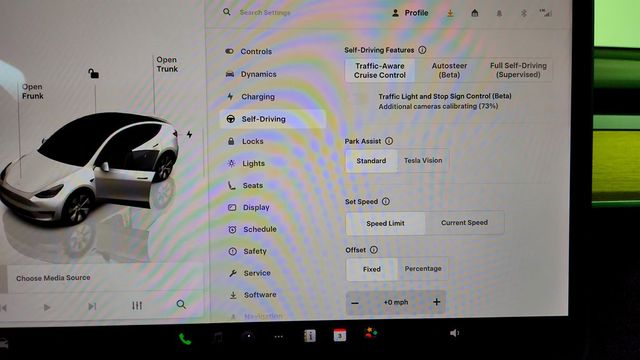 2022 Tesla Model Y Long Range AWD w/ Full Self-Driving Capability & 7-Seat Int - 23035592 - 17