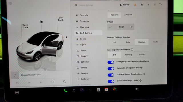 2022 Tesla Model Y Long Range AWD w/ Full Self-Driving Capability & 7-Seat Int - 23035592 - 18