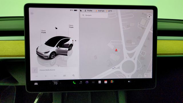 2022 Tesla Model Y Long Range AWD w/ Full Self-Driving Capability & 7-Seat Int - 23035592 - 20