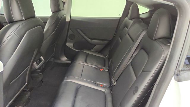 2022 Tesla Model Y Long Range AWD w/ Full Self-Driving Capability & 7-Seat Int - 23035592 - 23