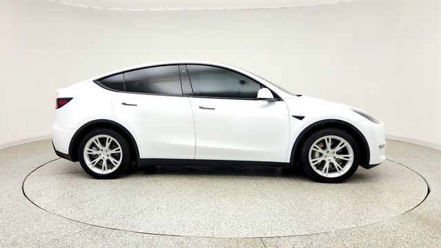 2022 Tesla Model Y Long Range AWD w/ Full Self-Driving Capability & 7-Seat Int - 23035592 - 3
