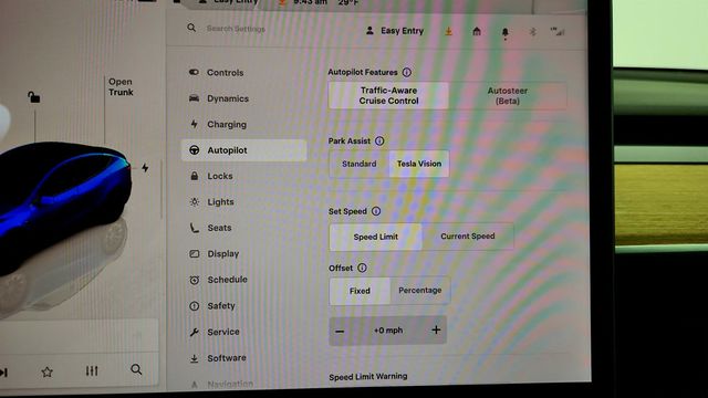 2022 Tesla Model Y Long Range AWD with 20'' Induction Wheels - 22966062 - 15