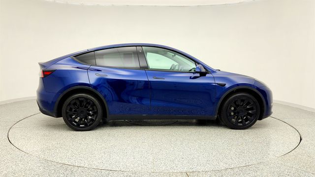 2022 Tesla Model Y Long Range AWD with 20'' Induction Wheels - 22966062 - 3