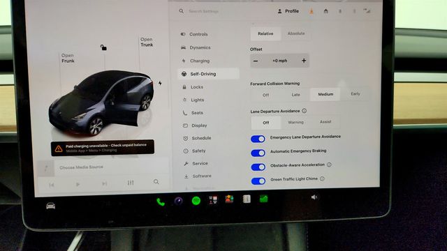 2022 Tesla Model Y Long Range AWD with 7-Passenger Seating - 23032578 - 18
