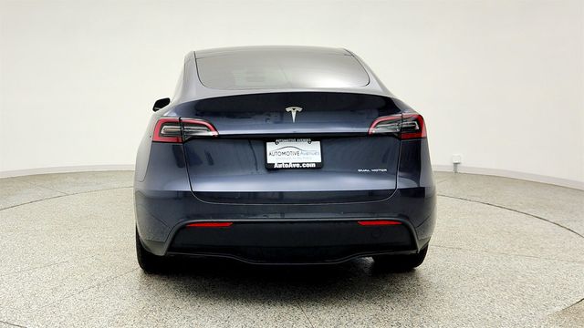 2022 Tesla Model Y Long Range AWD with 7-Passenger Seating - 23032578 - 5