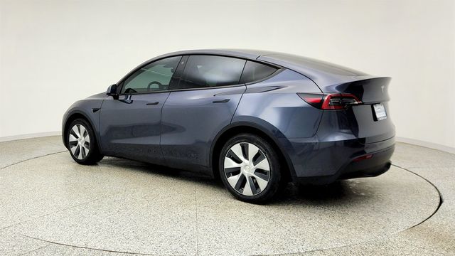 2022 Tesla Model Y Long Range AWD with 7-Passenger Seating - 23032578 - 6