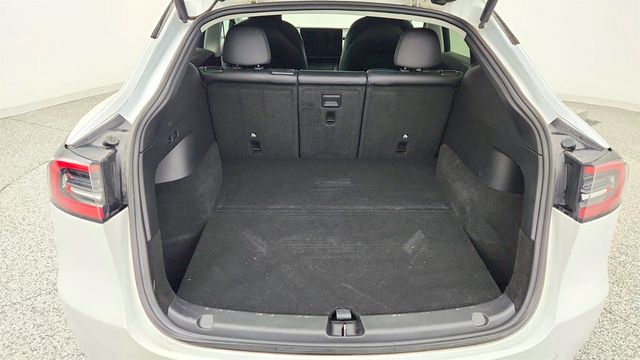 2022 Tesla Model Y Long Range AWD with Acceleration Boost - 23005630 - 25