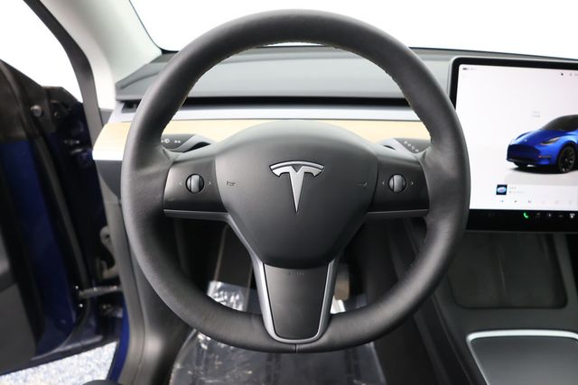 2022 Tesla Model Y Long Range AWD with Full Self-Driving and 20'' Induction Wheels - 22937579 - 9