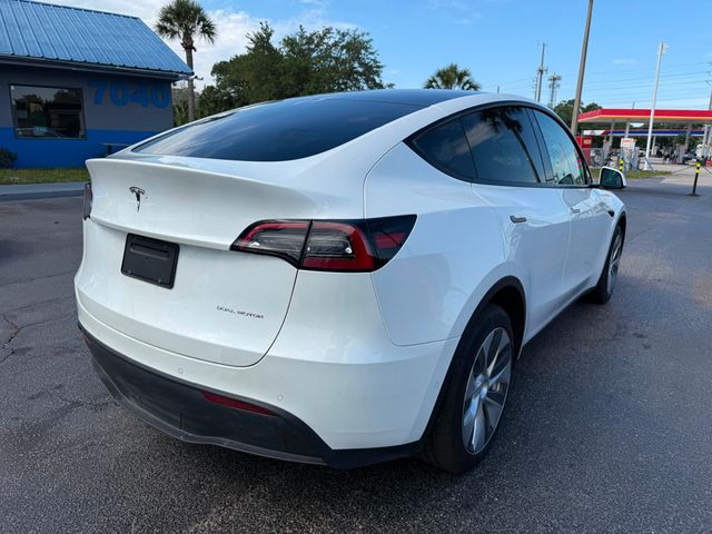 2022 Tesla Model Y Long Range Dual Motor All-Wheel Drive's photo