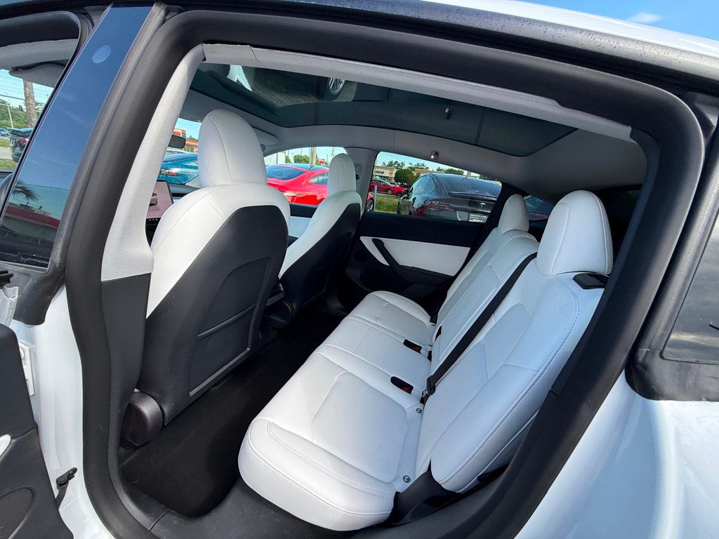 2022 Tesla Model Y **MODEL Y LONG RANGE AWD**WHITE ON WHITE INTERIOR** - 23019873 - 7