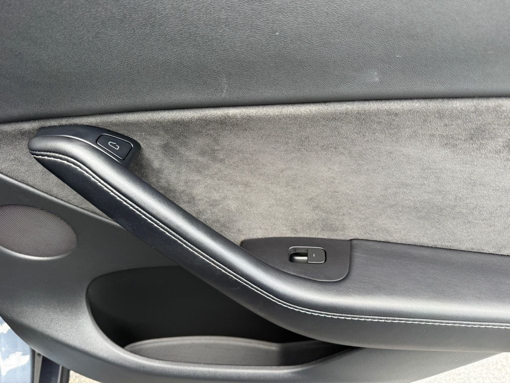 2022 Tesla Model Y **MODEL Y PERFORMANCE AWD** - 23070260 - 26