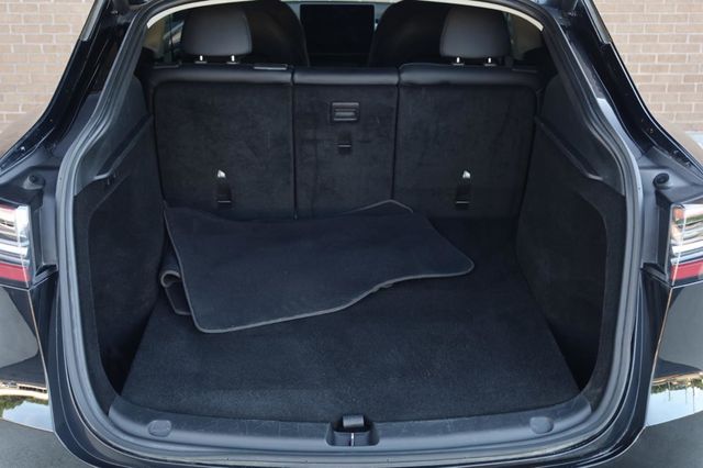 2022 Tesla Model Y Performance - 23041351 - 9