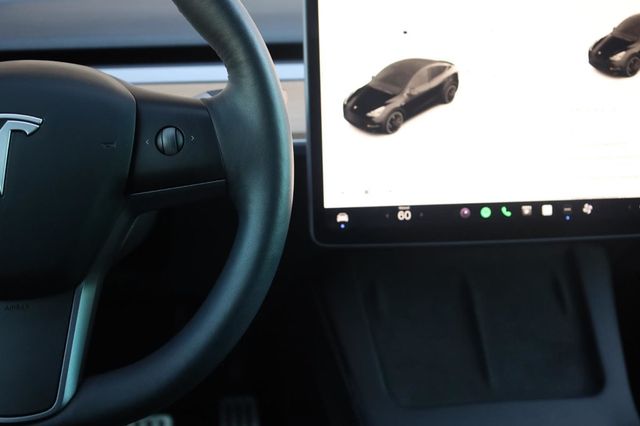 2022 Tesla Model Y Performance - 23041351 - 29