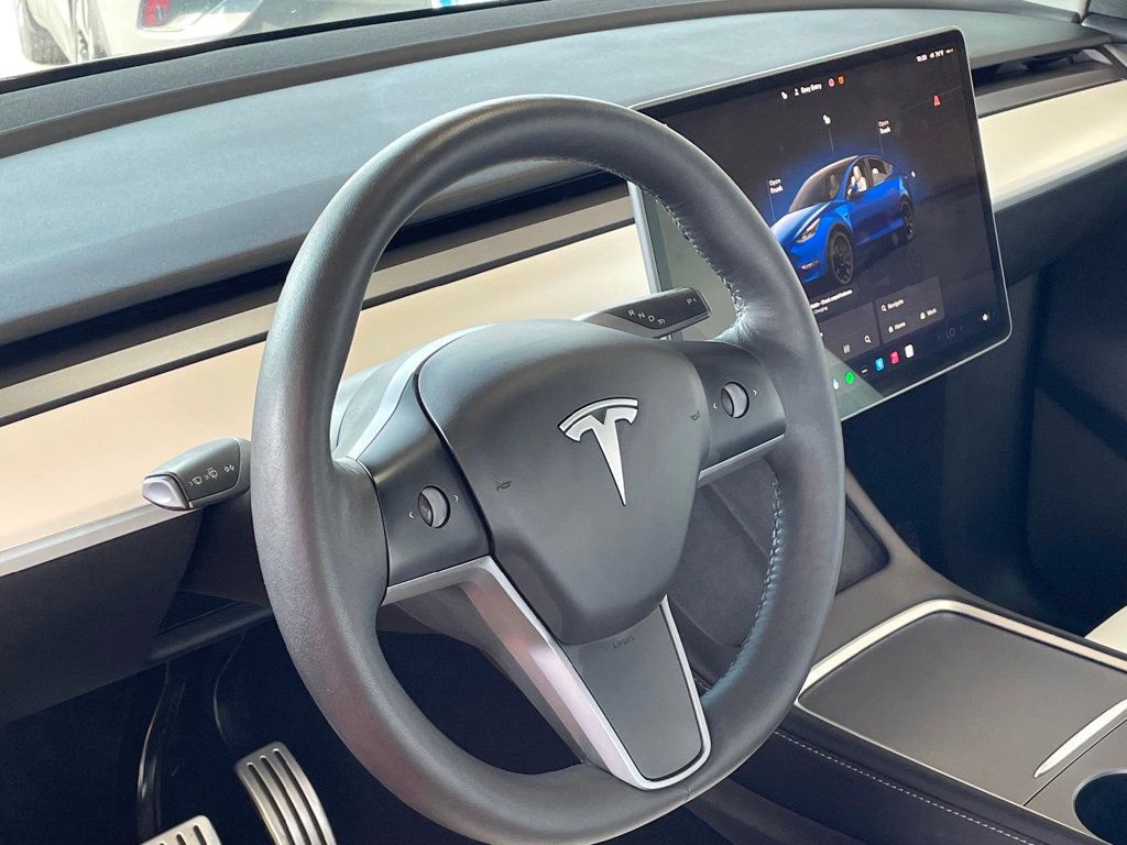 2022 Tesla Model Y Performance photo 16