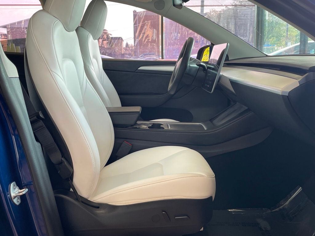 2022 Tesla Model Y Performance photo 24