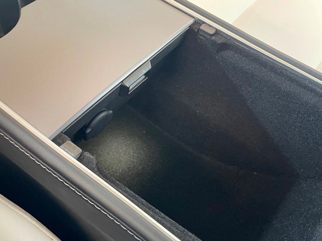 2022 Tesla Model Y Performance photo 41