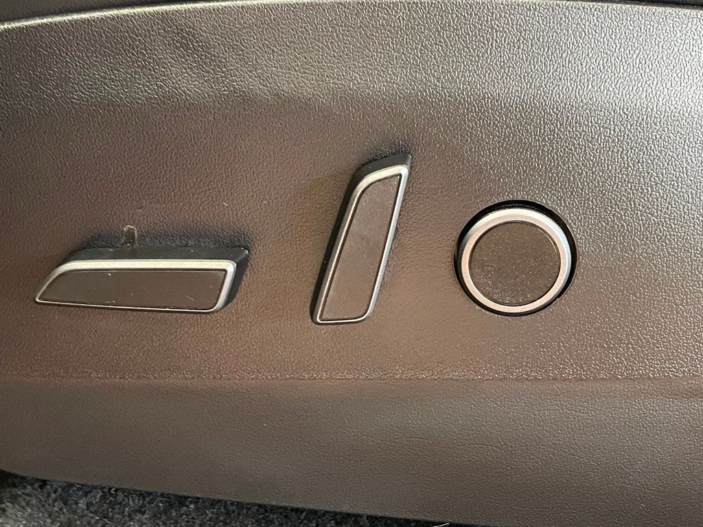 2022 Tesla Model Y Performance AWD - 22927486 - 11