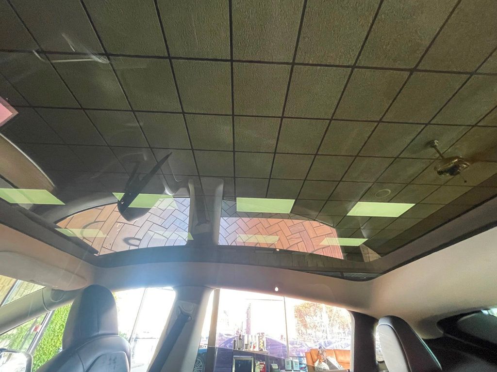 2022 Tesla Model Y Performance AWD - 22927486 - 16