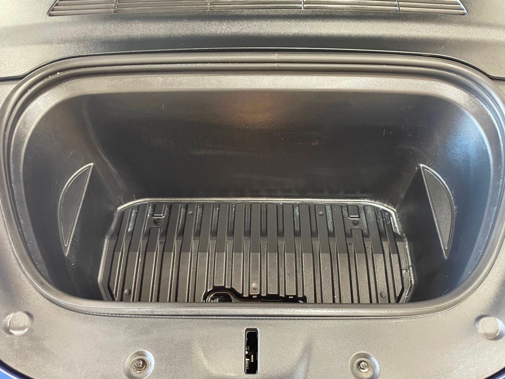 2022 Tesla Model Y Performance AWD - 22927486 - 39