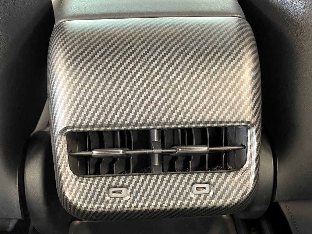 2022 Tesla Model Y Performance AWD - 22947369 - 25