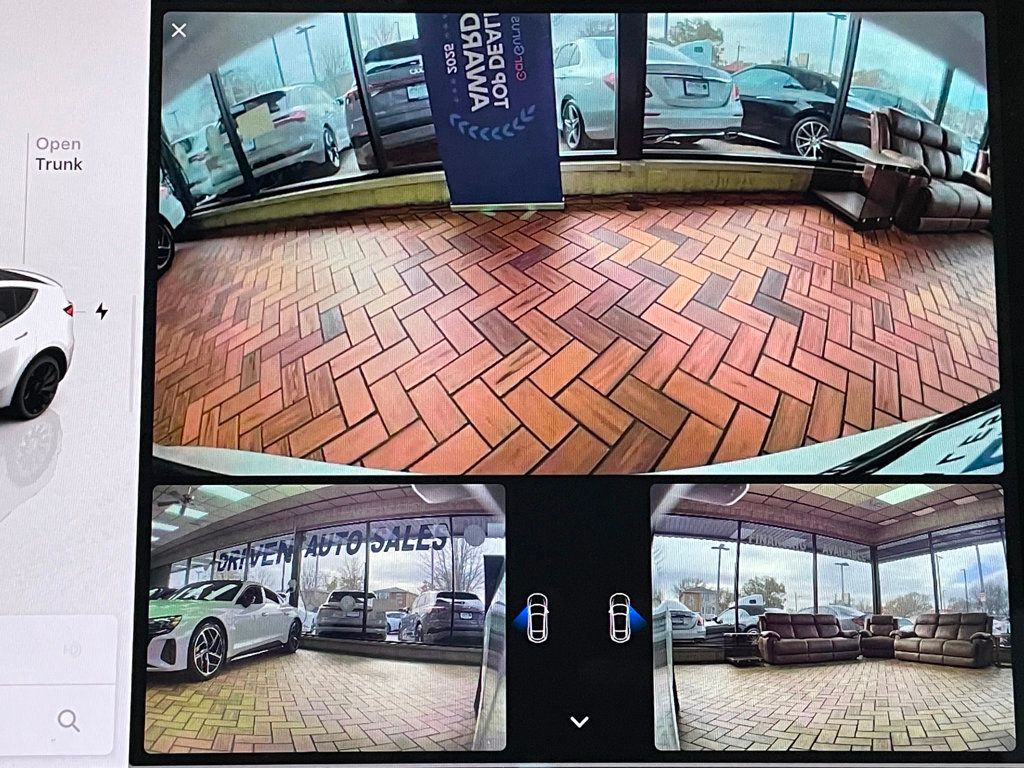 2022 Tesla Model Y Performance AWD - 22947369 - 31