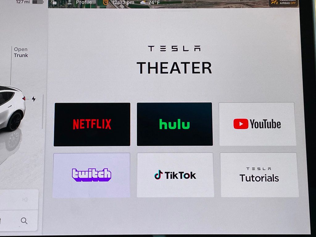 2022 Tesla Model Y Performance AWD - 22947369 - 38