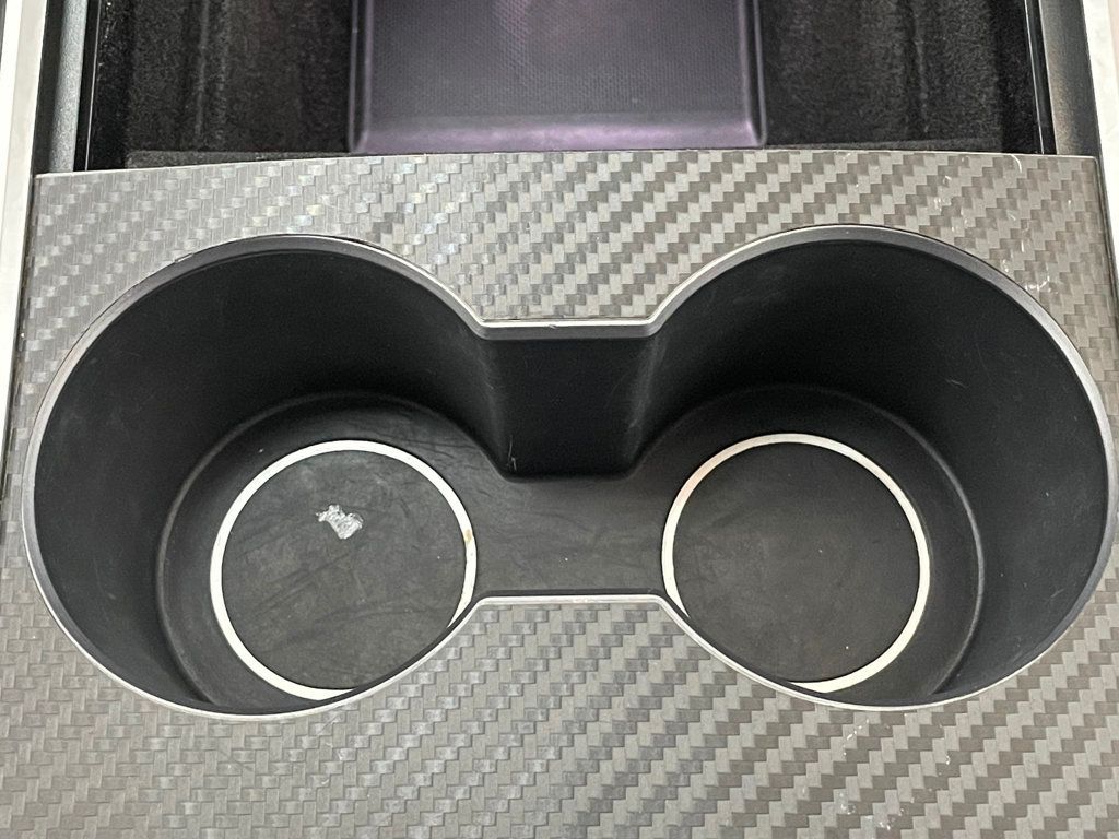 2022 Tesla Model Y Performance AWD - 22947369 - 44