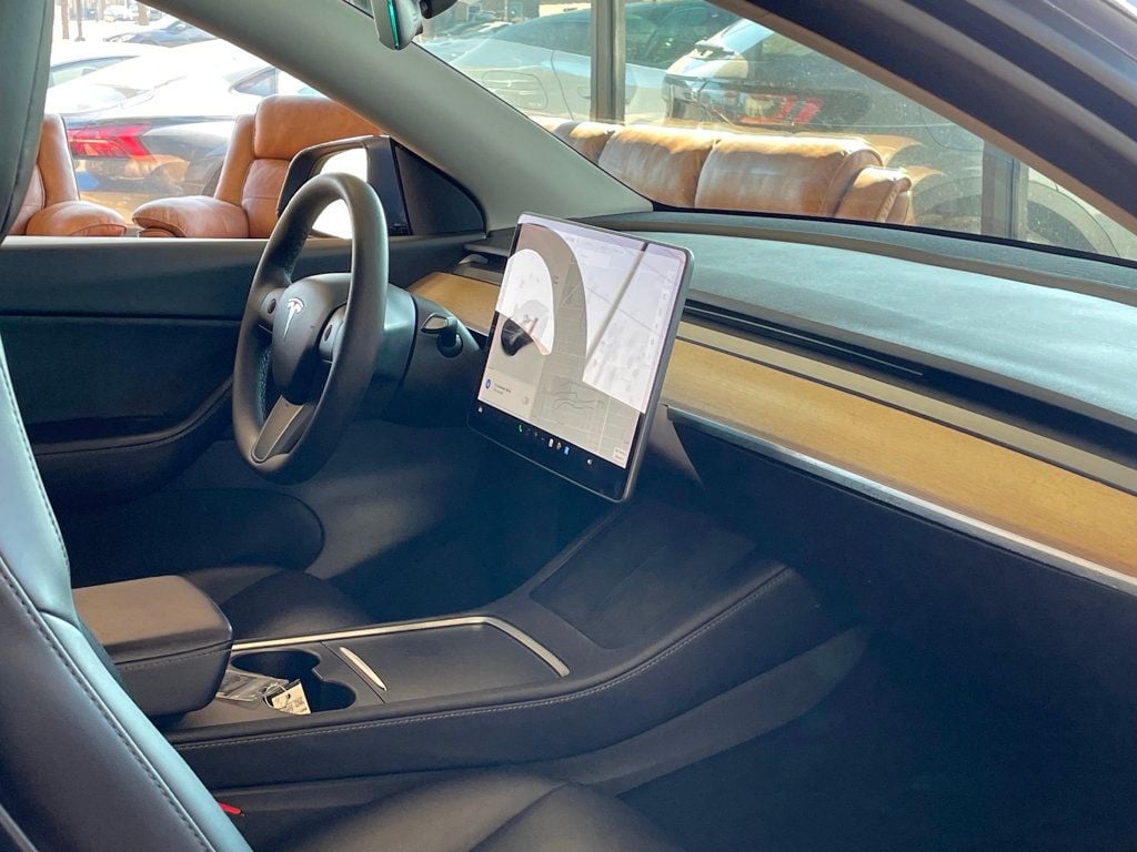 2022 Tesla Model Y Performance AWD - 23000340 - 23