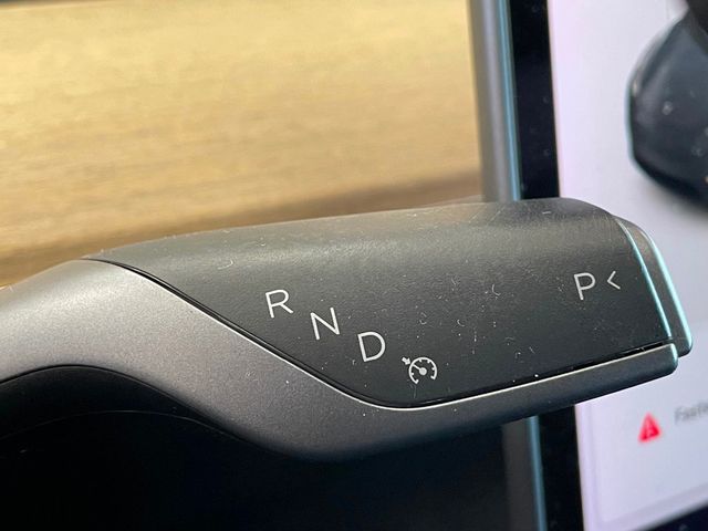 2022 Tesla Model Y Performance AWD - 23000340 - 25