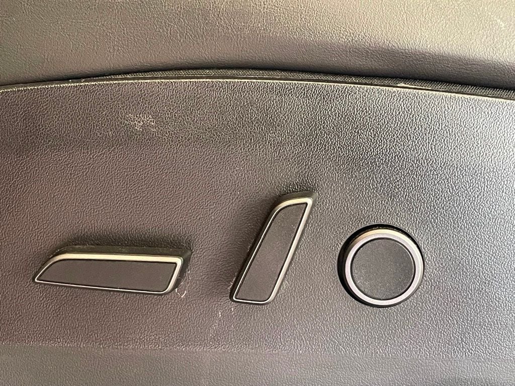 2022 Tesla Model Y Performance AWD - 23009767 - 12