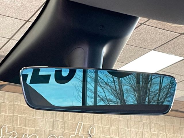 2022 Tesla Model Y Performance AWD - 23009767 - 38