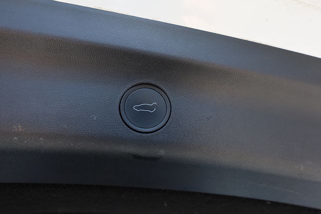 2022 TESLA MODEL Y Performance AWD - 23013390 - 37