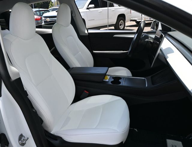 2022 Tesla Model Y Performance AWD - 23058100 - 16