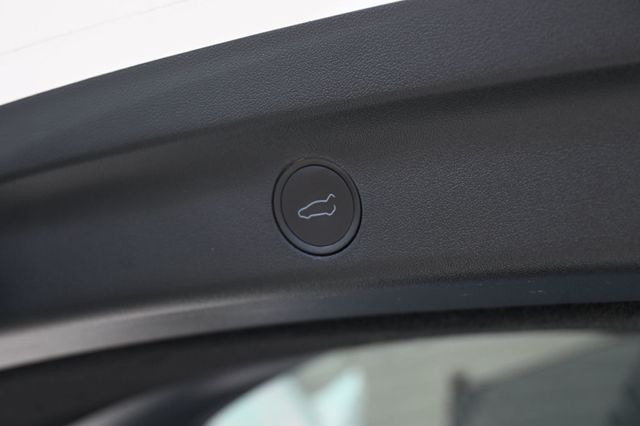 2022 Tesla Model Y Performance AWD - 23058100 - 19