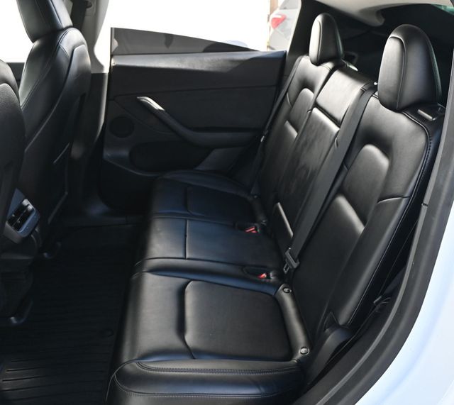 2022 Tesla Model Y Performance AWD - 23099068 - 10