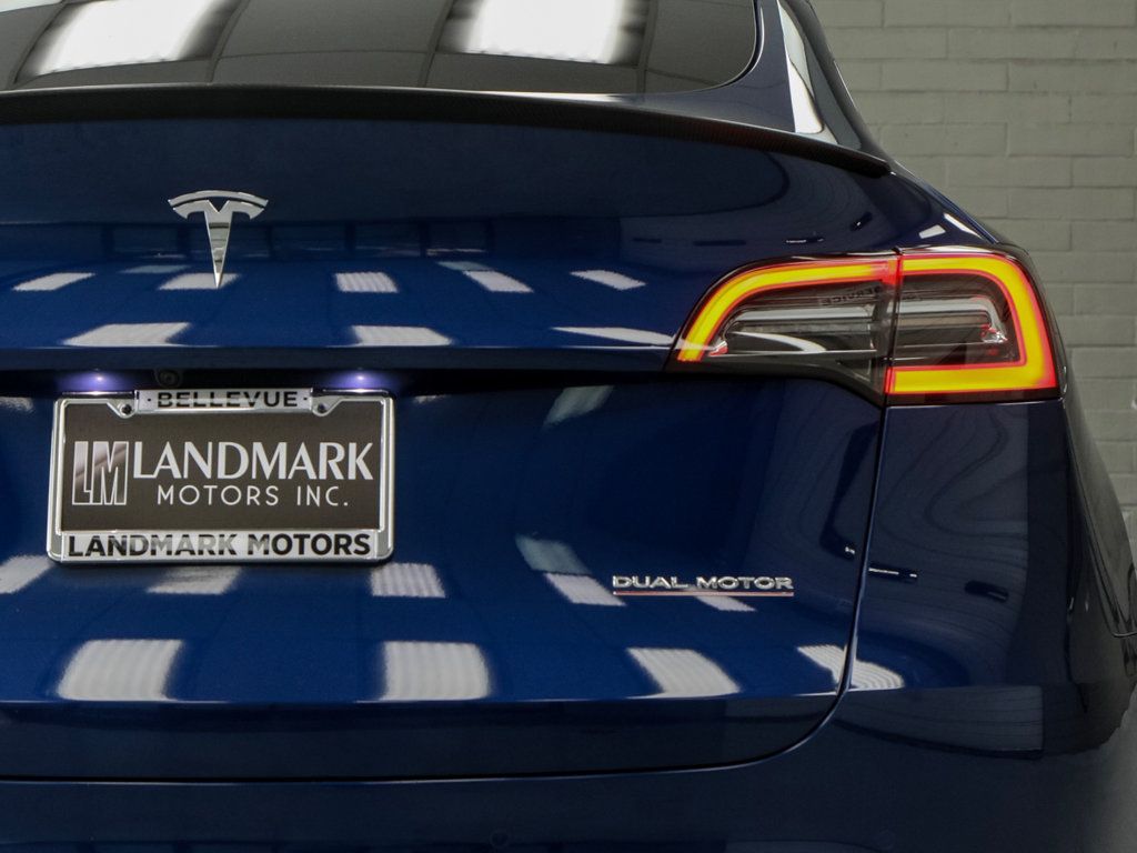 Tesla Model Y photo 25